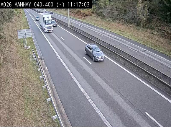 <h2>Webcam autoroute A26/E25 à hauteur de Manhay, après la jonction avec la N651 en direction de Liège - BK 40.4</h2>