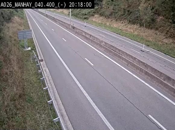 <h2>Webcam autoroute A26/E25 à hauteur de Manhay, après la jonction avec la N651 en direction de Liège - BK 40.4</h2>