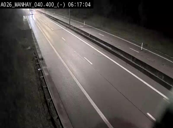 Webcam autoroute A26/E25 à hauteur de Manhay, après la jonction avec la N651 en direction de Liège - BK 40.4