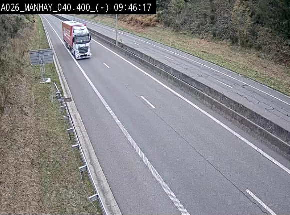 <h2>Webcam autoroute A26/E25 à hauteur de Manhay, après la jonction avec la N651 en direction de Liège - BK 40.4</h2>