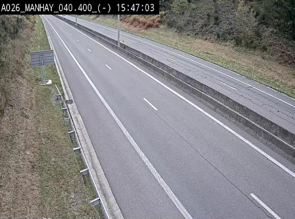 <h2>Webcam autoroute A26/E25 à hauteur de Manhay, après la jonction avec la N651 en direction de Liège - BK 40.4</h2>