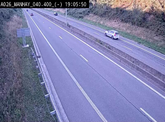 <h2>Webcam autoroute A26/E25 à hauteur de Manhay, après la jonction avec la N651 en direction de Liège - BK 40.4</h2>
