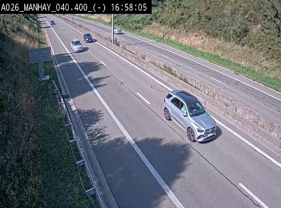 <h2>Webcam autoroute A26/E25 à hauteur de Manhay, après la jonction avec la N651 en direction de Liège - BK 40.4</h2>