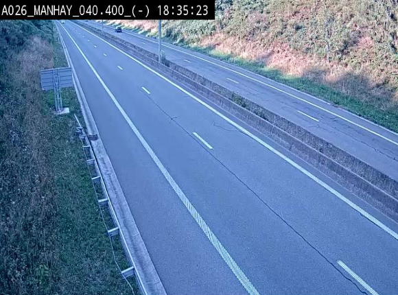 <h2>Webcam autoroute A26/E25 à hauteur de Manhay, après la jonction avec la N651 en direction de Liège - BK 40.4</h2>
