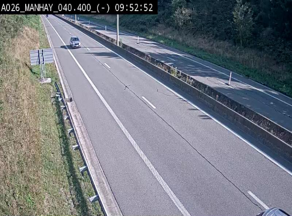 <h2>Webcam autoroute A26/E25 à hauteur de Manhay, après la jonction avec la N651 en direction de Liège - BK 40.4</h2>