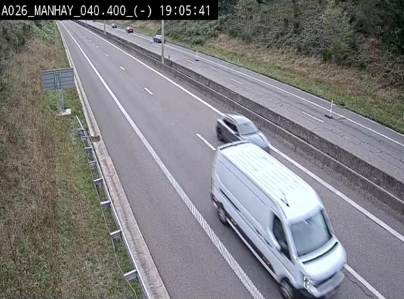 <h2>Webcam autoroute A26/E25 à hauteur de Manhay, après la jonction avec la N651 en direction de Liège - BK 40.4</h2>