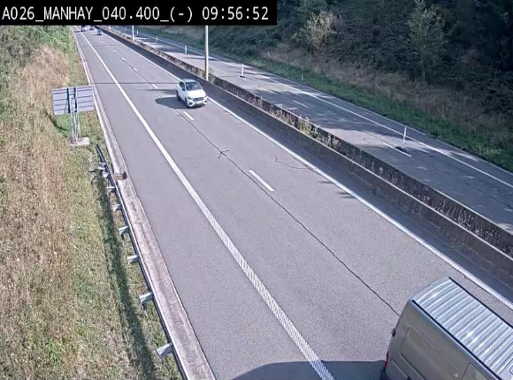 <h2>Webcam autoroute A26/E25 à hauteur de Manhay, après la jonction avec la N651 en direction de Liège - BK 40.4</h2>
