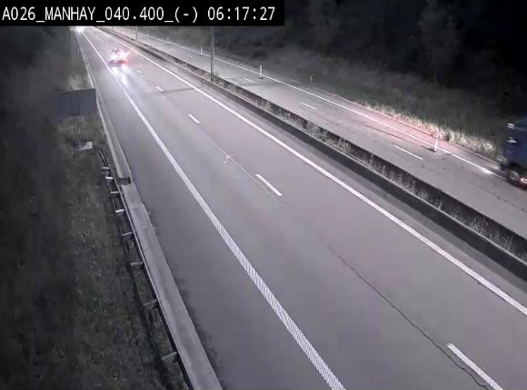 <h2>Webcam autoroute A26/E25 à hauteur de Manhay, après la jonction avec la N651 en direction de Liège - BK 40.4</h2>