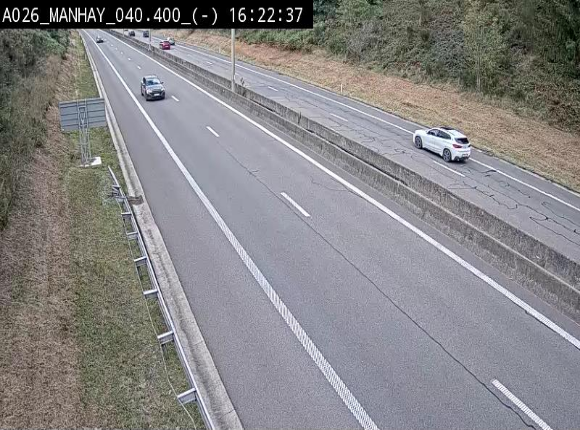 <h2>Webcam autoroute A26/E25 à hauteur de Manhay, après la jonction avec la N651 en direction de Liège - BK 40.4</h2>