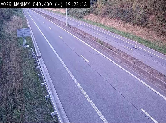 <h2>Webcam autoroute A26/E25 à hauteur de Manhay, après la jonction avec la N651 en direction de Liège - BK 40.4</h2>