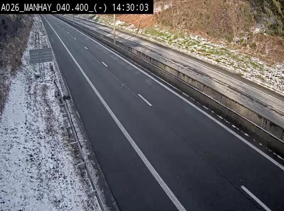 <h2>Webcam autoroute A26/E25 à hauteur de Manhay, après la jonction avec la N651 en direction de Liège - BK 40.4</h2>