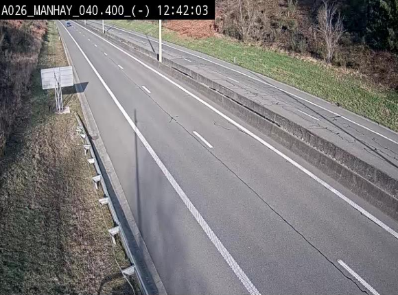 <h2>Webcam autoroute A26/E25 à hauteur de Manhay, après la jonction avec la N651 en direction de Liège - BK 40.4</h2>