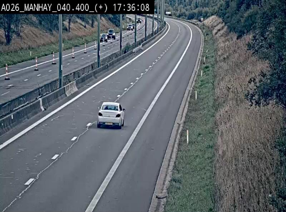 <h2>Webcam autoroute A26/E25 à hauteur de Manhay, avant la jonction avec la N651 en direction de Luxembourg - BK 40.4</h2>