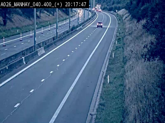<h2>Webcam autoroute A26/E25 à hauteur de Manhay, avant la jonction avec la N651 en direction de Luxembourg - BK 40.4</h2>
