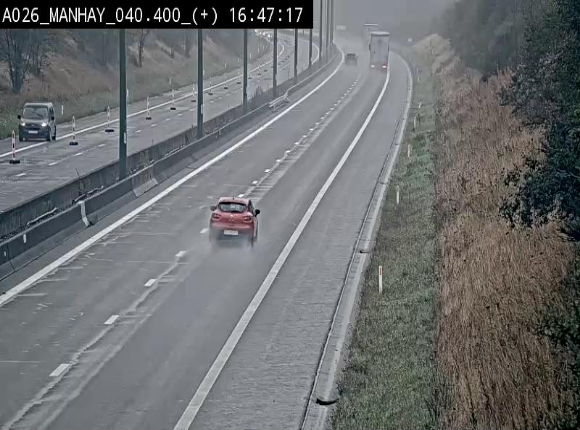 <h2>Webcam autoroute A26/E25 à hauteur de Manhay, avant la jonction avec la N651 en direction de Luxembourg - BK 40.4</h2>