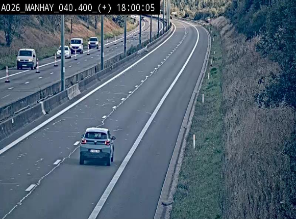 <h2>Webcam autoroute A26/E25 à hauteur de Manhay, avant la jonction avec la N651 en direction de Luxembourg - BK 40.4</h2>