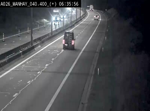 <h2>Webcam autoroute A26/E25 à hauteur de Manhay, avant la jonction avec la N651 en direction de Luxembourg - BK 40.4</h2>