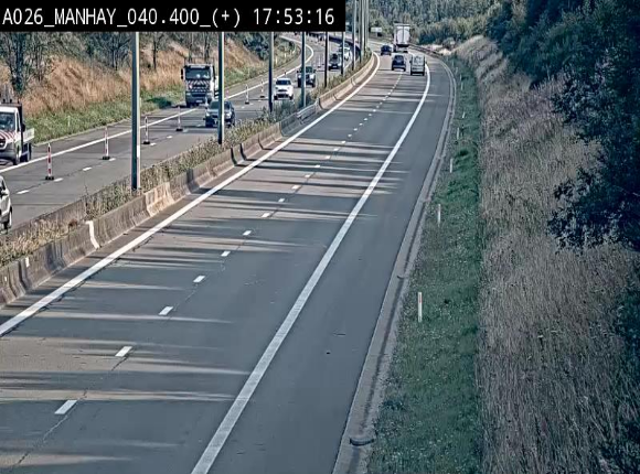 <h2>Webcam autoroute A26/E25 à hauteur de Manhay, avant la jonction avec la N651 en direction de Luxembourg - BK 40.4</h2>
