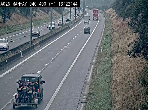 <h2>Webcam autoroute A26/E25 à hauteur de Manhay, avant la jonction avec la N651 en direction de Luxembourg - BK 40.4</h2>