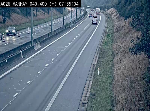 <h2>Webcam autoroute A26/E25 à hauteur de Manhay, avant la jonction avec la N651 en direction de Luxembourg - BK 40.4</h2>