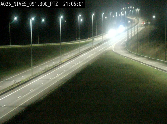 <h2>Webcam autoroute A26/E25 à hauteur de Vaux-sur-Sûre (Nives), à la jonction avec la N848 en direction de Liège - BK 91,3</h2>