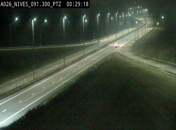 <h2>Webcam autoroute A26/E25 à hauteur de Vaux-sur-Sûre (Nives), à la jonction avec la N848 en direction de Liège - BK 91,3</h2>