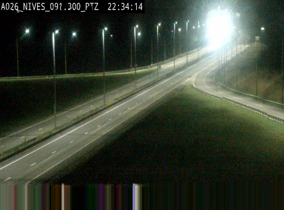 <h2>Webcam autoroute A26/E25 à hauteur de Vaux-sur-Sûre (Nives), à la jonction avec la N848 en direction de Liège - BK 91,3</h2>