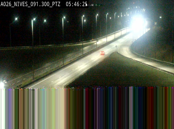 <h2>Webcam autoroute A26/E25 à hauteur de Vaux-sur-Sûre (Nives), à la jonction avec la N848 en direction de Liège - BK 91,3</h2>