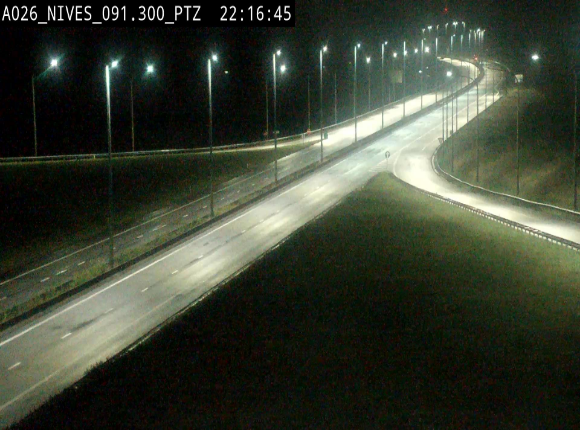 <h2>Webcam autoroute A26/E25 à hauteur de Vaux-sur-Sûre (Nives), à la jonction avec la N848 en direction de Liège - BK 91,3</h2>