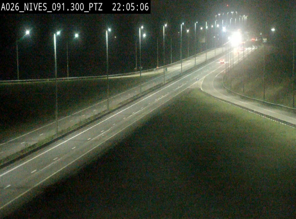 <h2>Webcam autoroute A26/E25 à hauteur de Vaux-sur-Sûre (Nives), à la jonction avec la N848 en direction de Liège - BK 91,3</h2>