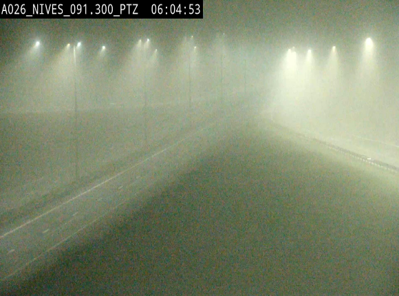 <h2>Webcam autoroute A26/E25 à hauteur de Vaux-sur-Sûre (Nives), à la jonction avec la N848 en direction de Liège - BK 91,3</h2>