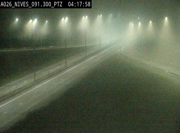 <h2>Webcam autoroute A26/E25 à hauteur de Vaux-sur-Sûre (Nives), à la jonction avec la N848 en direction de Liège - BK 91,3</h2>