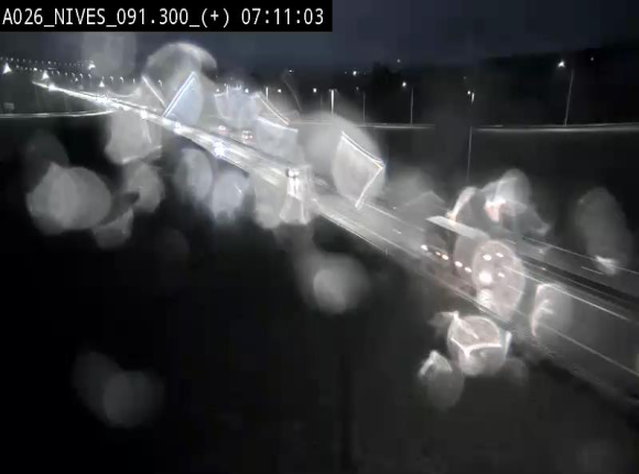 Webcam autoroute A26/E25 à hauteur de Vaux-sur-Sûre (Nives), à la jonction avec la N848 en direction de Luxembourg - BK 91,3