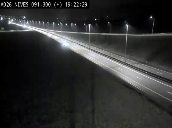 Webcam autoroute A26/E25 à hauteur de Vaux-sur-Sûre (Nives), à la jonction avec la N848 en direction de Luxembourg - BK 91,3