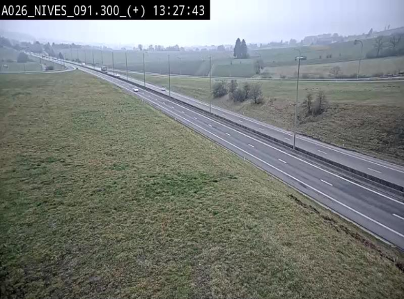 <h2>Webcam autoroute A26/E25 à hauteur de Vaux-sur-Sûre (Nives), à la jonction avec la N848 en direction de Luxembourg - BK 91,3</h2>