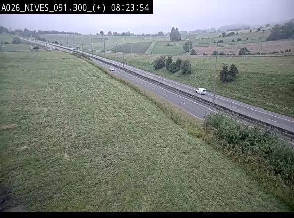 <h2>Webcam autoroute A26/E25 à hauteur de Vaux-sur-Sûre (Nives), à la jonction avec la N848 en direction de Luxembourg - BK 91,3</h2>