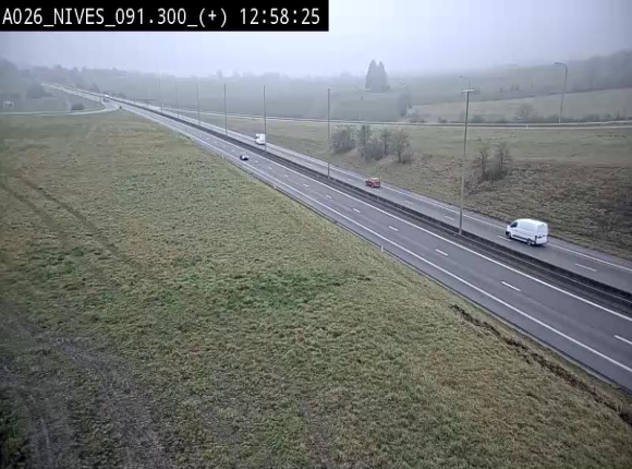Webcam autoroute A26/E25 à hauteur de Vaux-sur-Sûre (Nives), à la jonction avec la N848 en direction de Luxembourg - BK 91,3