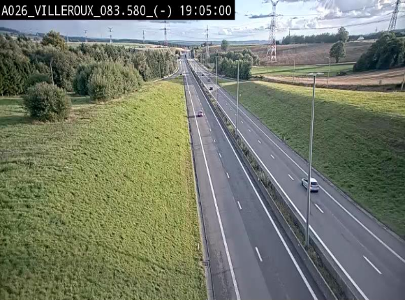 <h2>Webcam autoroute A26/E25 à hauteur de Vaux-sur-Sûre, à la jonction avec la N85 en direction de Liège - BK 83.6</h2>