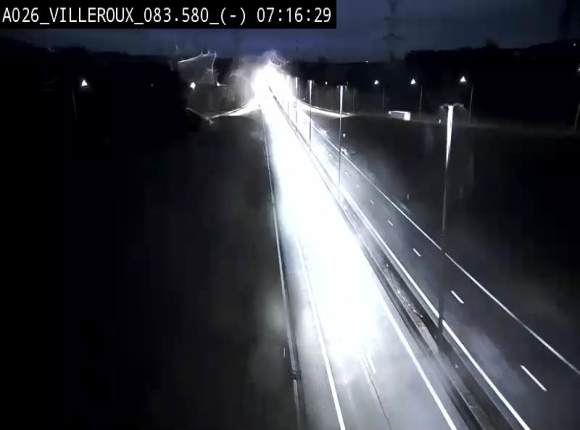 <h2>Webcam autoroute A26/E25 à hauteur de Vaux-sur-Sûre, à la jonction avec la N85 en direction de Liège - BK 83.6</h2>