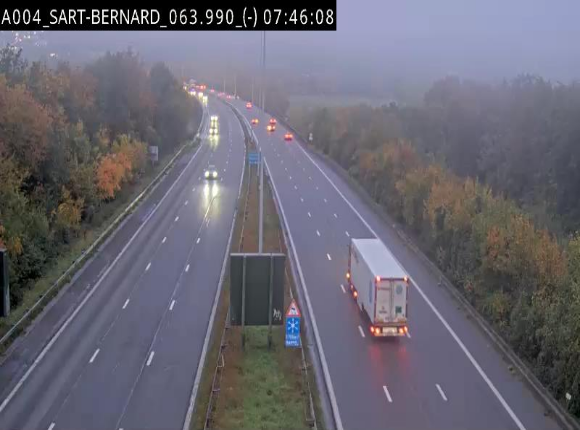Webcam E411 à hauteur d'Assesse en provenance d'Arlon ou de la N4 vers Namur