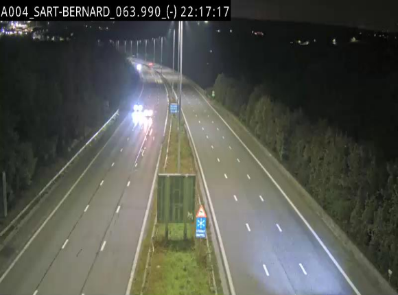 Webcam E411 à hauteur d'Assesse en provenance d'Arlon ou de la N4 vers Namur