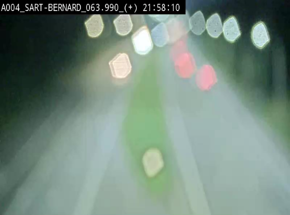 <h2>Webcam sur l'E411 à hauteur de la jonction avec la N4 à la sortie de Namur. Vue orientée vers Luxembourg</h2>