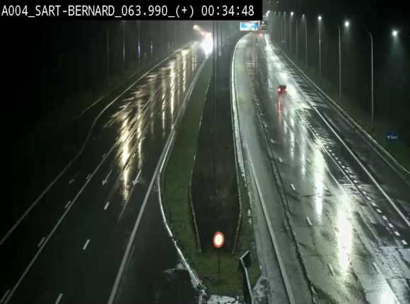 <h2>Webcam sur l'E411 à hauteur de la jonction avec la N4 à la sortie de Namur. Vue orientée vers Luxembourg</h2>