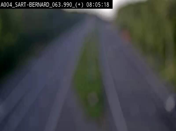 <h2>Webcam sur l'E411 à hauteur de la jonction avec la N4 à la sortie de Namur. Vue orientée vers Luxembourg</h2>