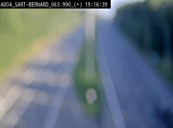 <h2>Webcam sur l'E411 à hauteur de la jonction avec la N4 à la sortie de Namur. Vue orientée vers Luxembourg</h2>