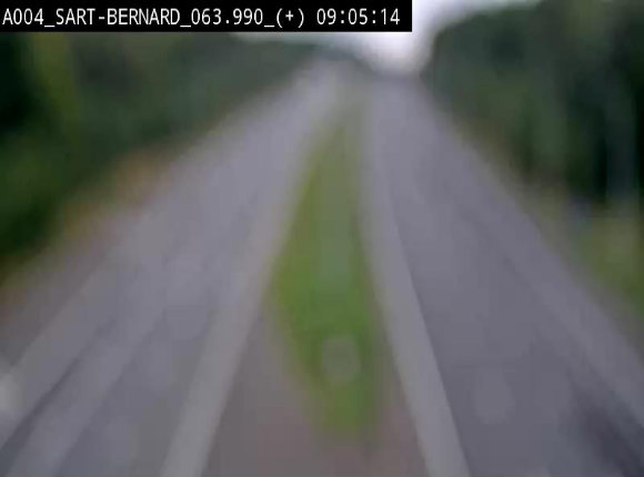 <h2>Webcam sur l'E411 à hauteur de la jonction avec la N4 à la sortie de Namur. Vue orientée vers Luxembourg</h2>