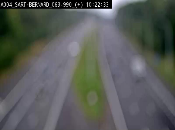 <h2>Webcam sur l'E411 à hauteur de la jonction avec la N4 à la sortie de Namur. Vue orientée vers Luxembourg</h2>