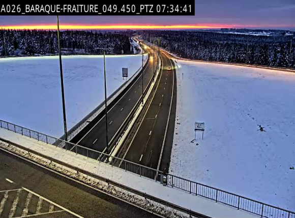 <h2>Webcam à la Baraque de Fraiture à la jonction entre l'E25 et la N89 à hauteur de Vielsalm</h2>