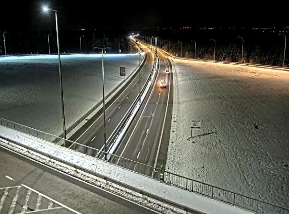 <h2>Webcam à la Baraque de Fraiture à la jonction entre l'E25 et la N89 à hauteur de Vielsalm</h2>