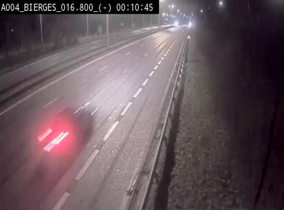 Webcam E411(A4) à Wavre, à hauteur de la sortie 5 Bierges. Vue orientée vers Bruxelles